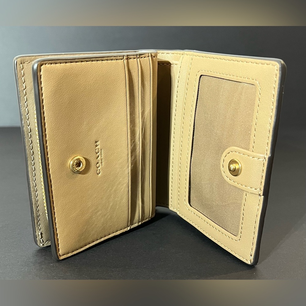 COACH Snap Wallet “Gold/Mushroom Multi” Patchwork and Snake Print - Picture 6 of 9